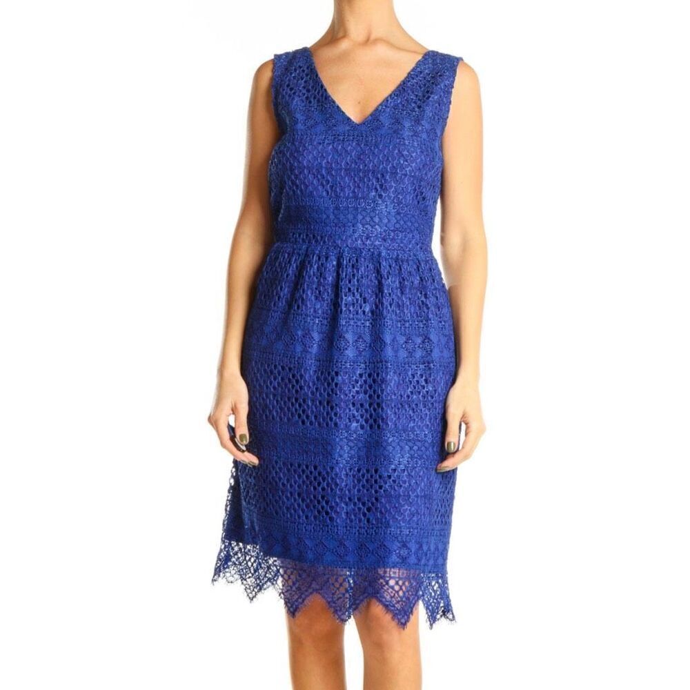 Banana‎ Republic Blue Eyylet Lace Knee Length Dress - Women’s 2